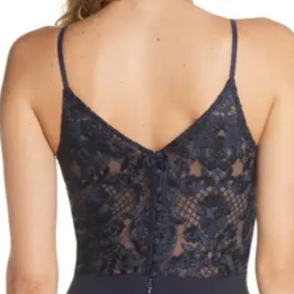 CHI CHI LONDON Stefan Embroidered Bodice Gown - Picture 5 of 8